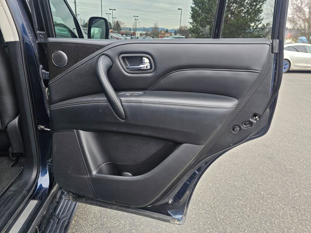 Used 2024 INFINITI QX80 Luxe image 14