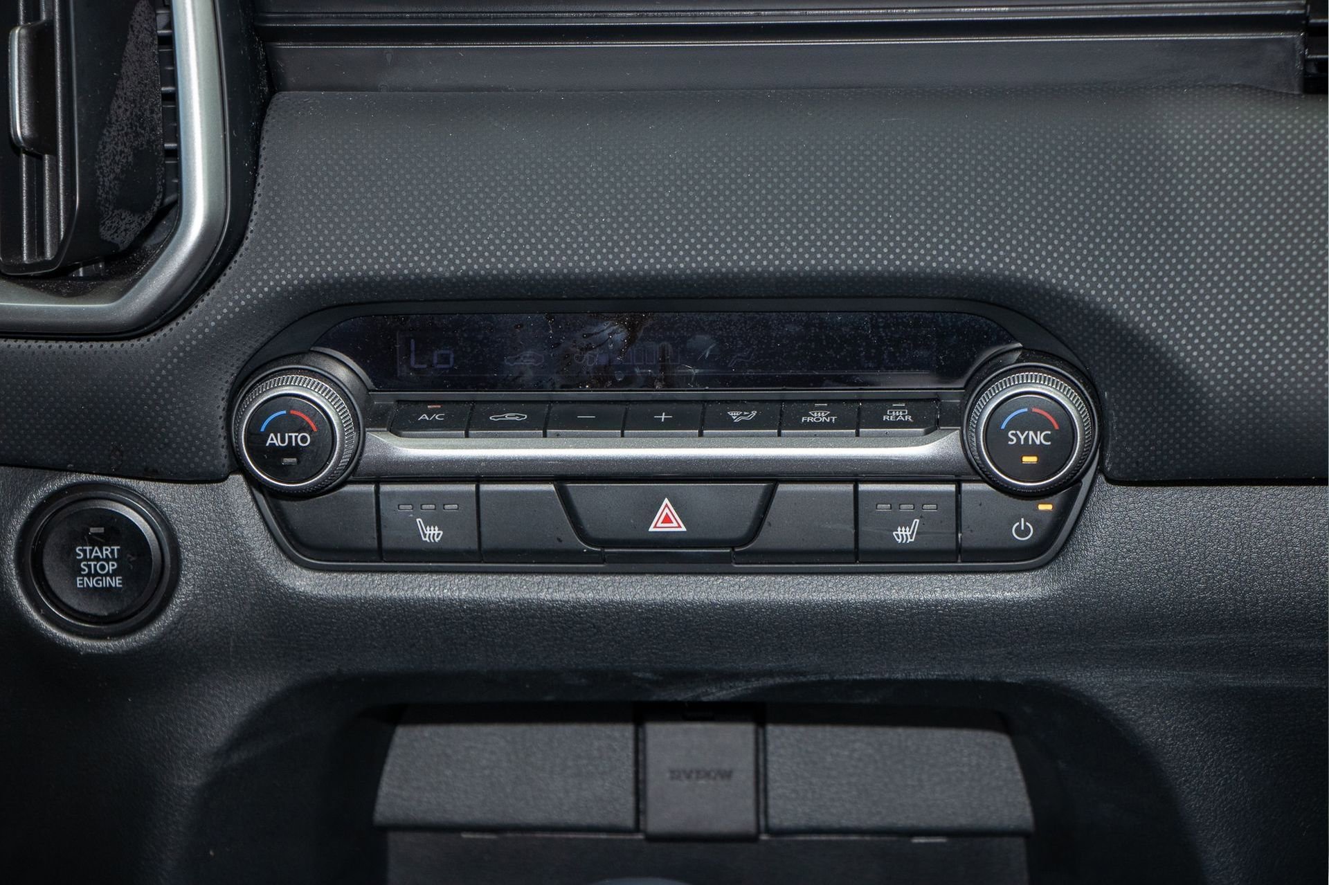 Used 2025 MAZDA CX-50 AWD 2.5 S w/ Premium Package image 17