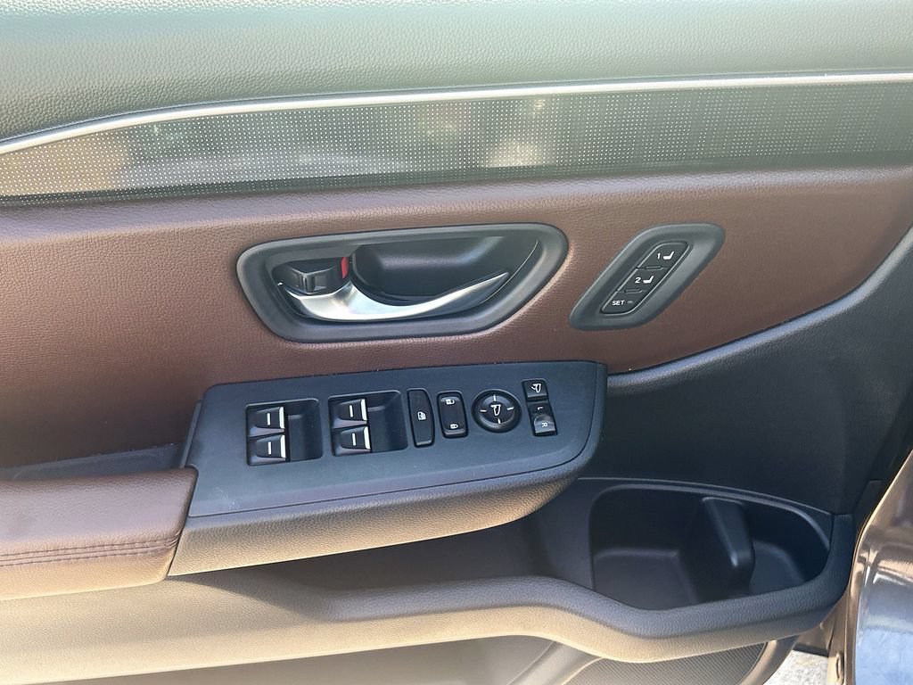 Used 2023 Honda Pilot Elite image 18
