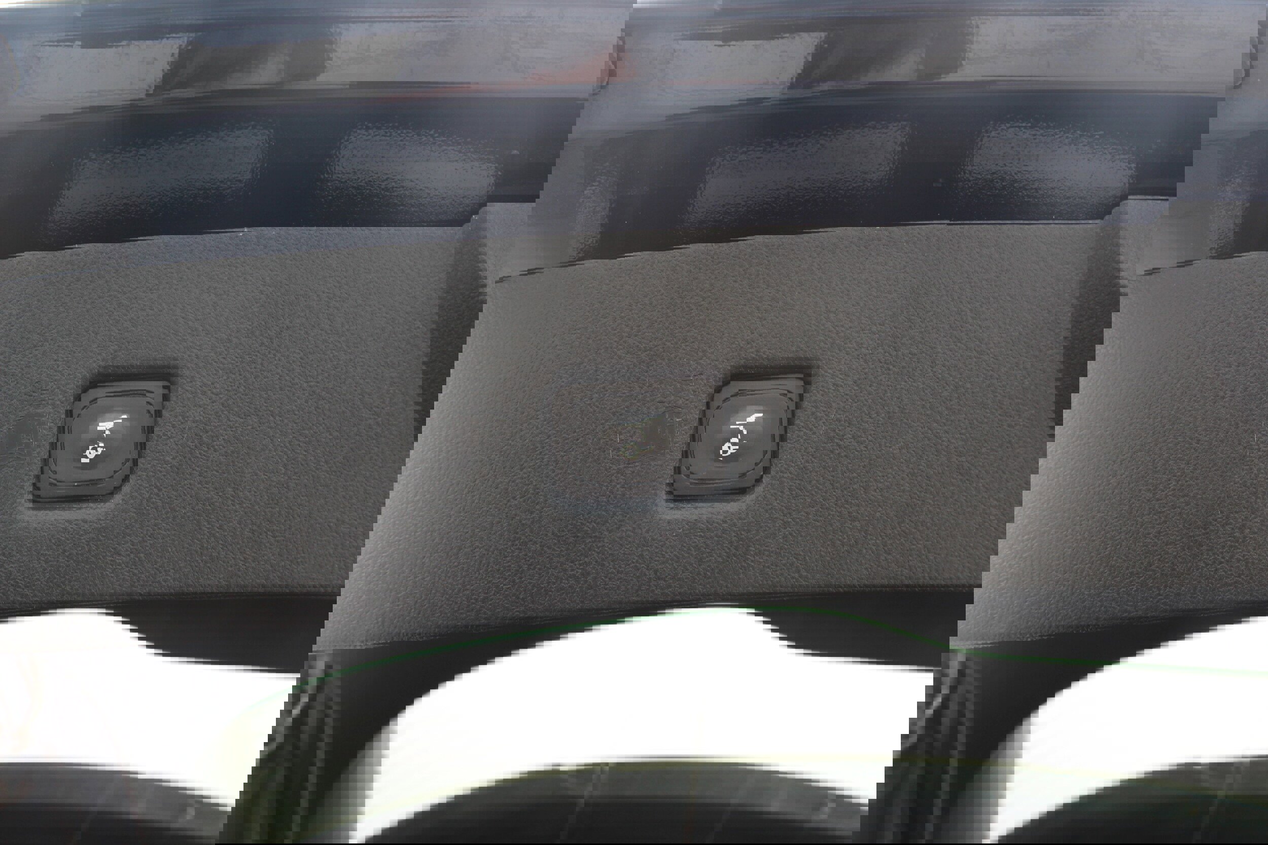 Used 2022 Lincoln Nautilus Reserve w/ Equipment Group 202A image 22