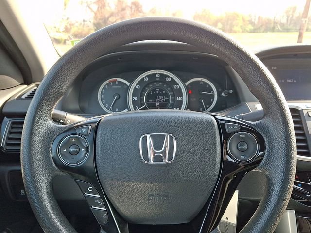 Used 2017 Honda Accord LX image 18