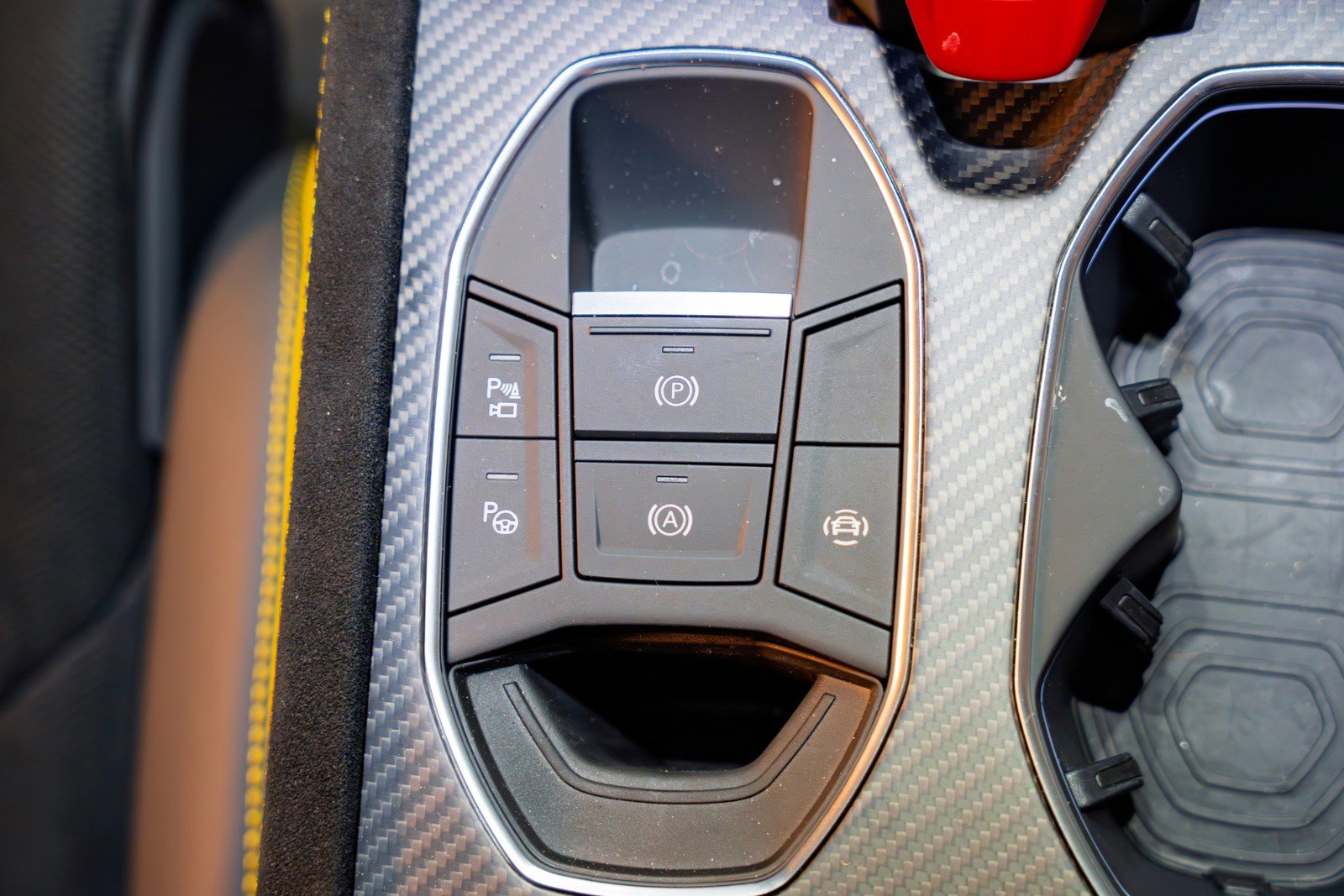 Used 2024 Lamborghini Urus Performante image 37