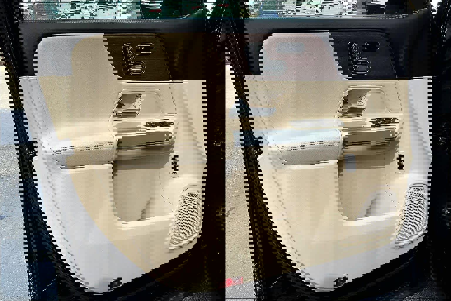 Certified 2023 Mercedes-Benz GLB 250 4MATIC image 21