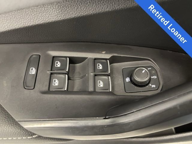 New 2025 Volkswagen Jetta SE w/ Black Wheel Package image 27