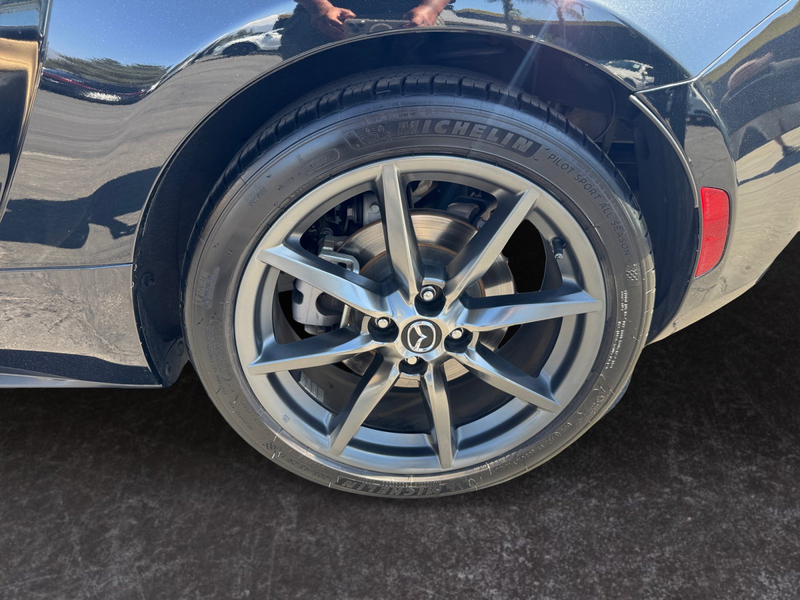 Used 2016 MAZDA MX-5 Miata Grand Touring RWD image 14