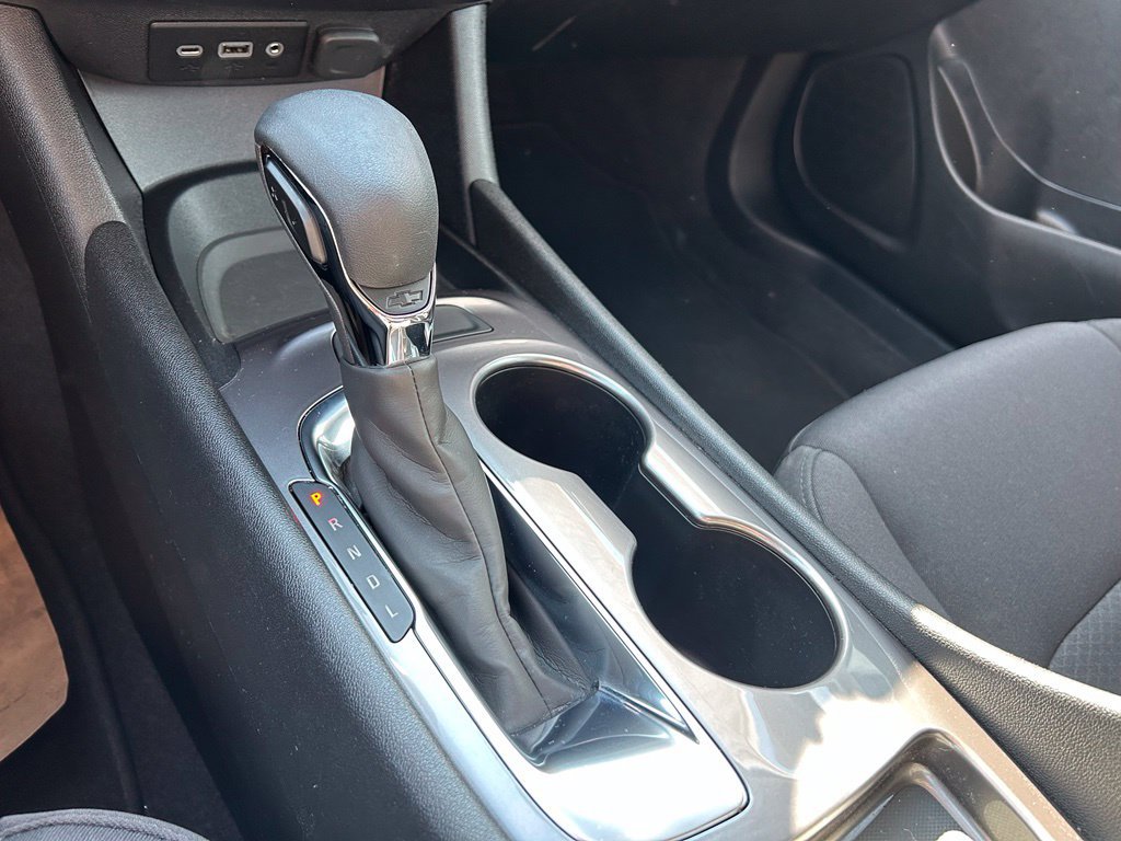 Used 2021 Chevrolet Malibu LS FWD image 21