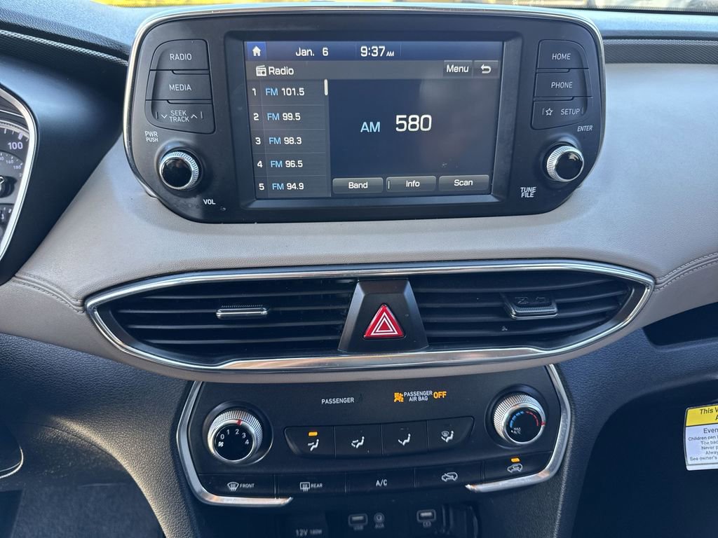 Used 2020 Hyundai Santa Fe SE w/ Cargo Package image 19