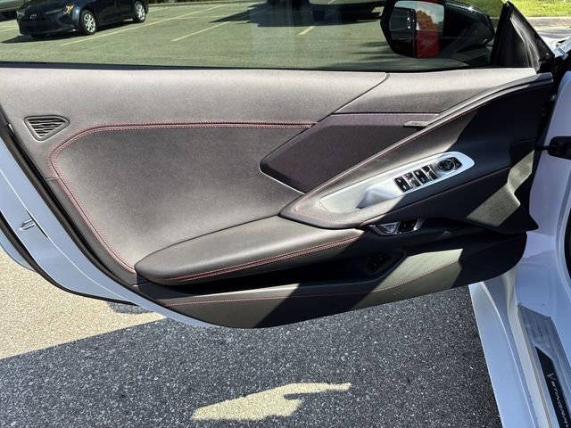 Used 2024 Chevrolet Corvette Stingray Convertible w/ Z51 Performance Package image 20