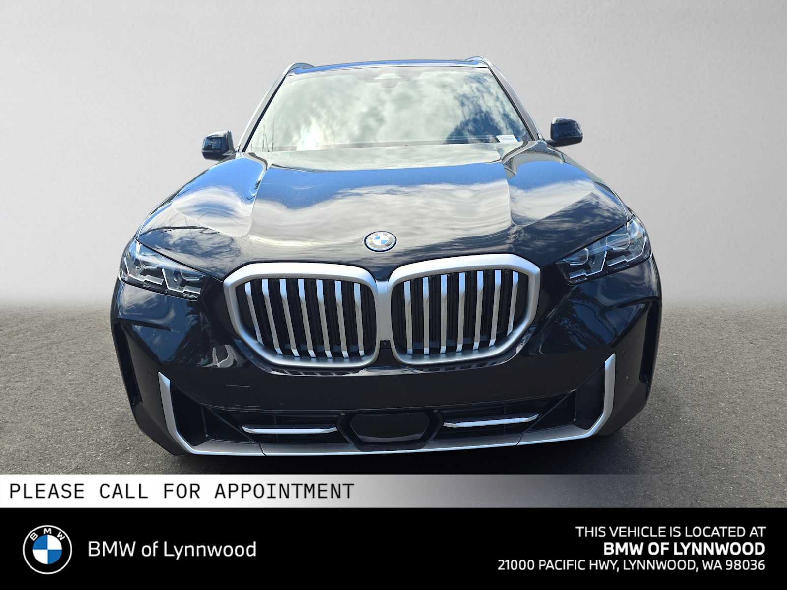 New 2026 BMW X5 xDrive50e w/ Climate Comfort Package AWD/4WD image 8