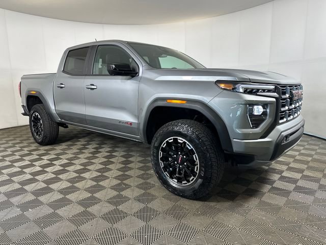 Used 2026 GMC Canyon AT4 w/ Technology Plus Package AWD/4WD image 2