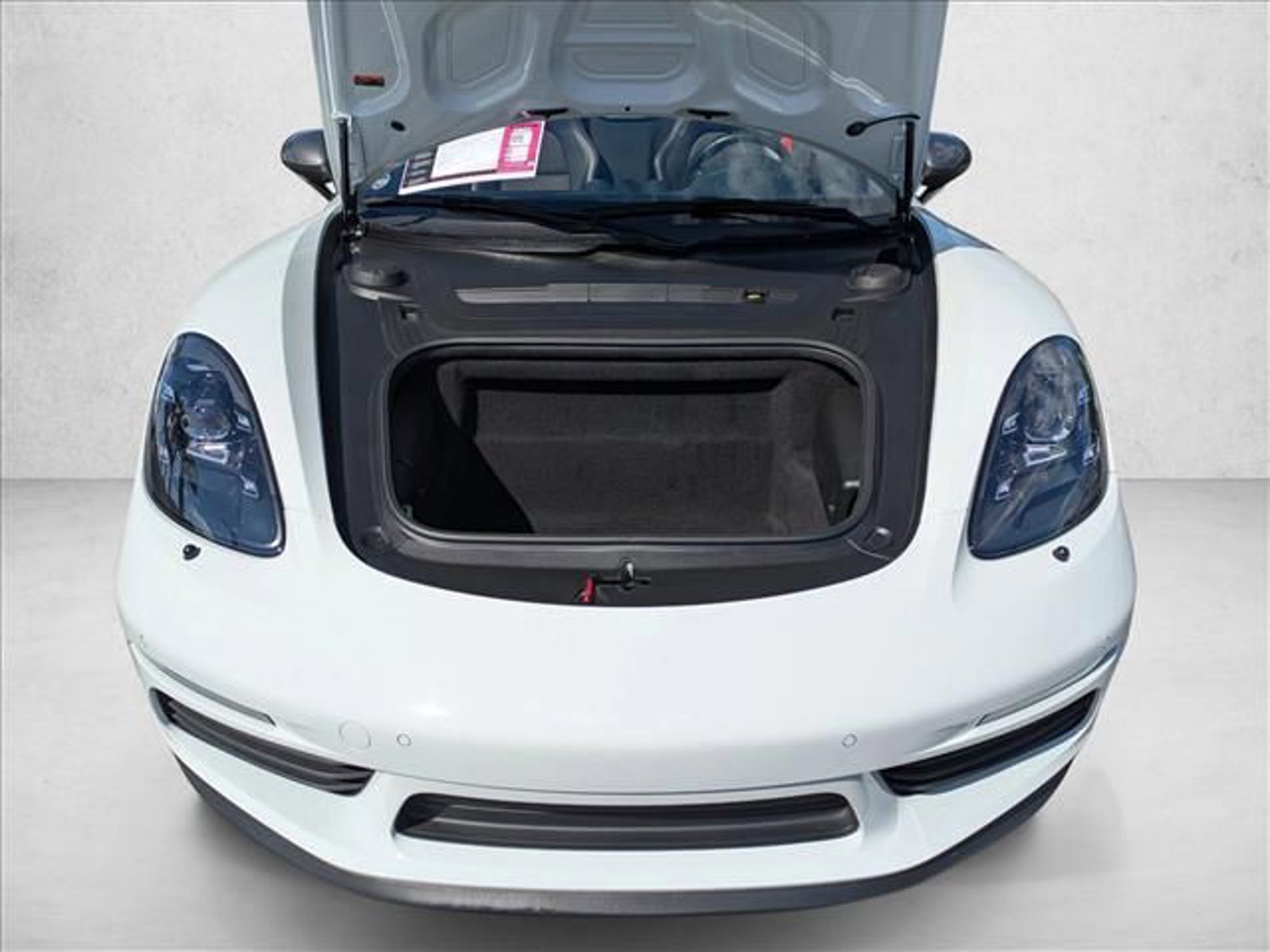 Used 2021 Porsche 718 Boxster image 23
