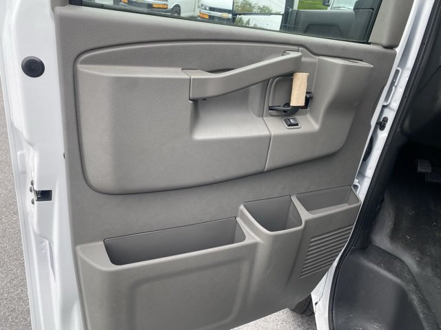 New 2025 Chevrolet Express 3500 w/ Power Convenience Package RWD image 35