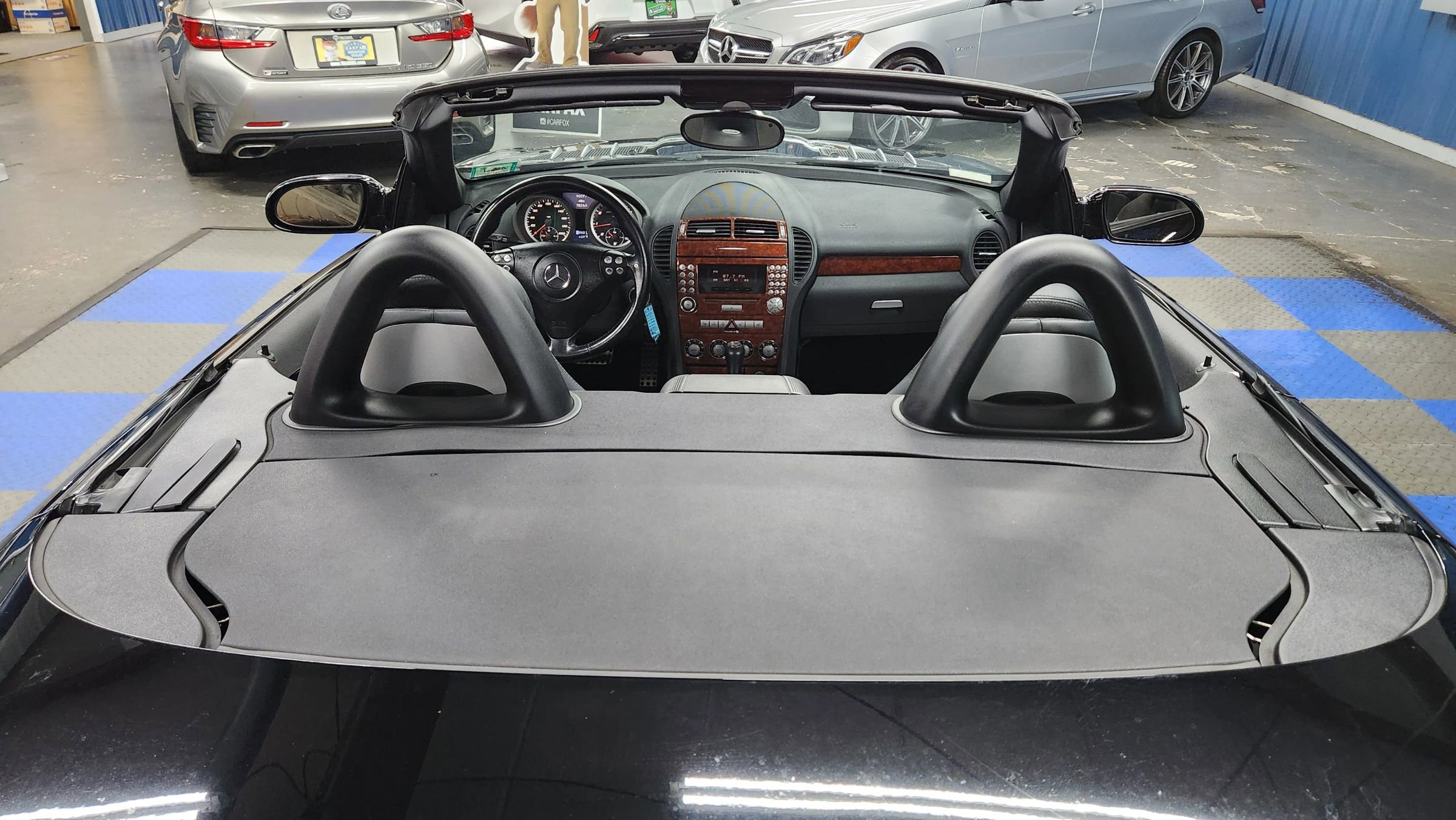Used 2005 Mercedes-Benz SLK 55 AMG image 54