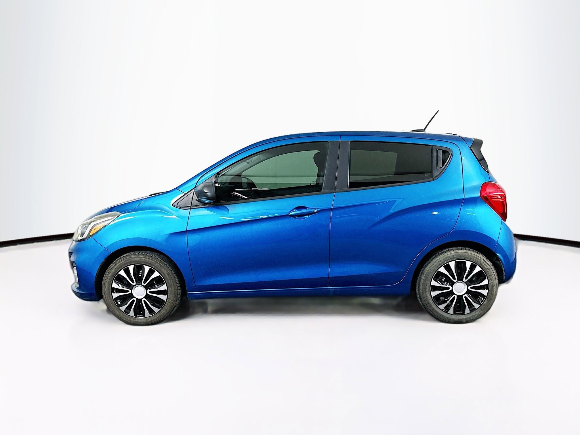 Used 2020 Chevrolet Spark LS FWD image 4