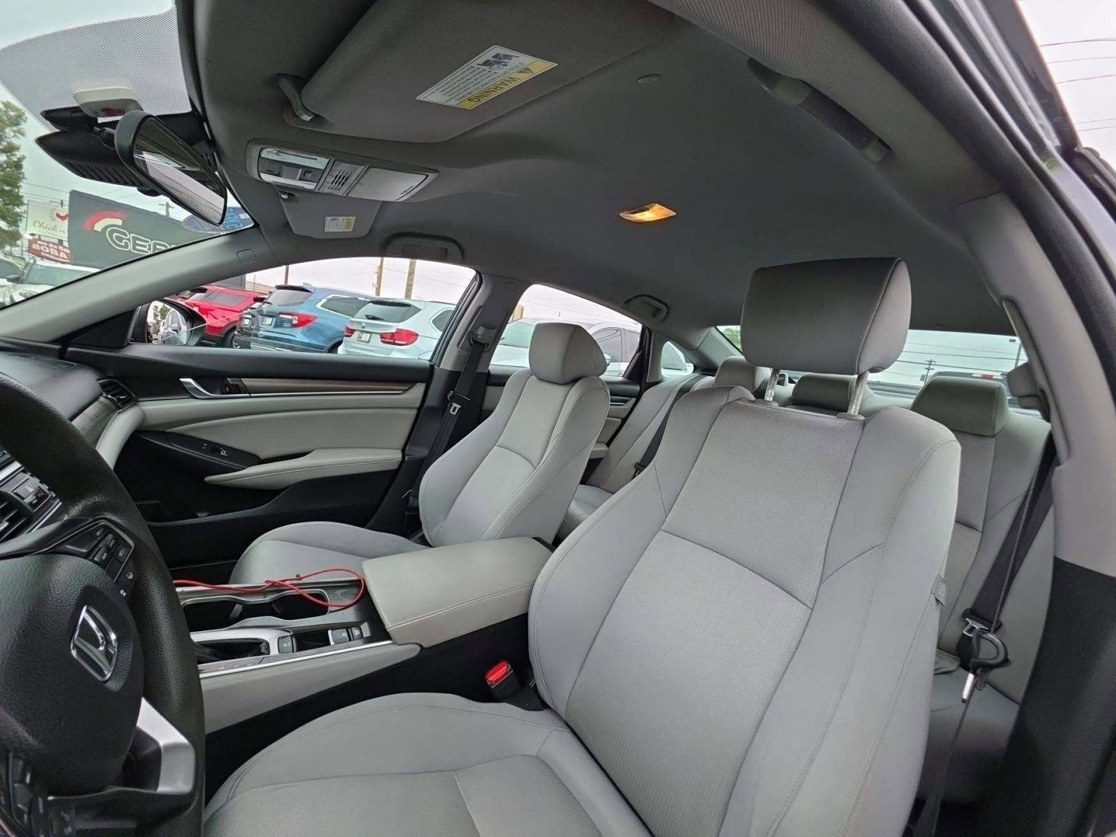 Used 2018 Honda Accord LX image 9