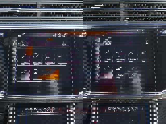 Used 2025 Audi Q7 3.0T Prestige w/ Prestige Package image 23