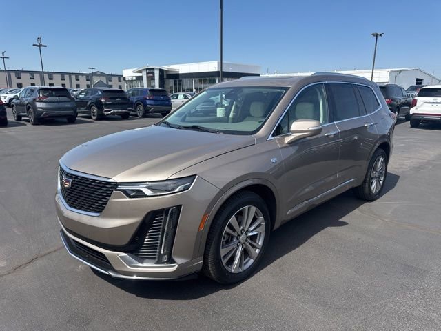 Used 2023 Cadillac XT6 Premium Luxury image 9