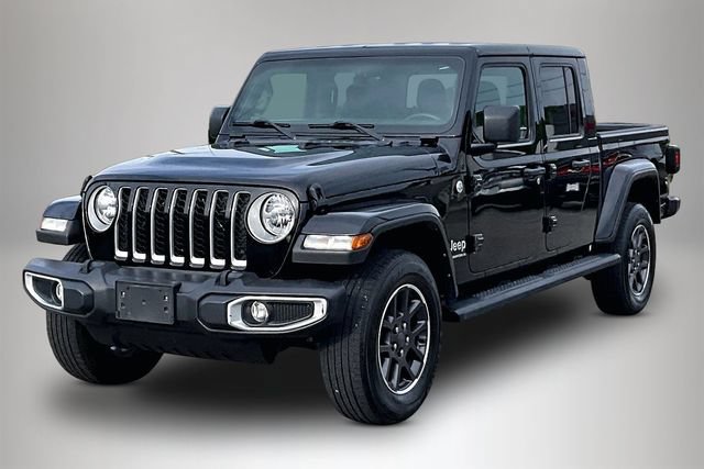Used 2023 Jeep Gladiator Overland AWD/4WD image 2