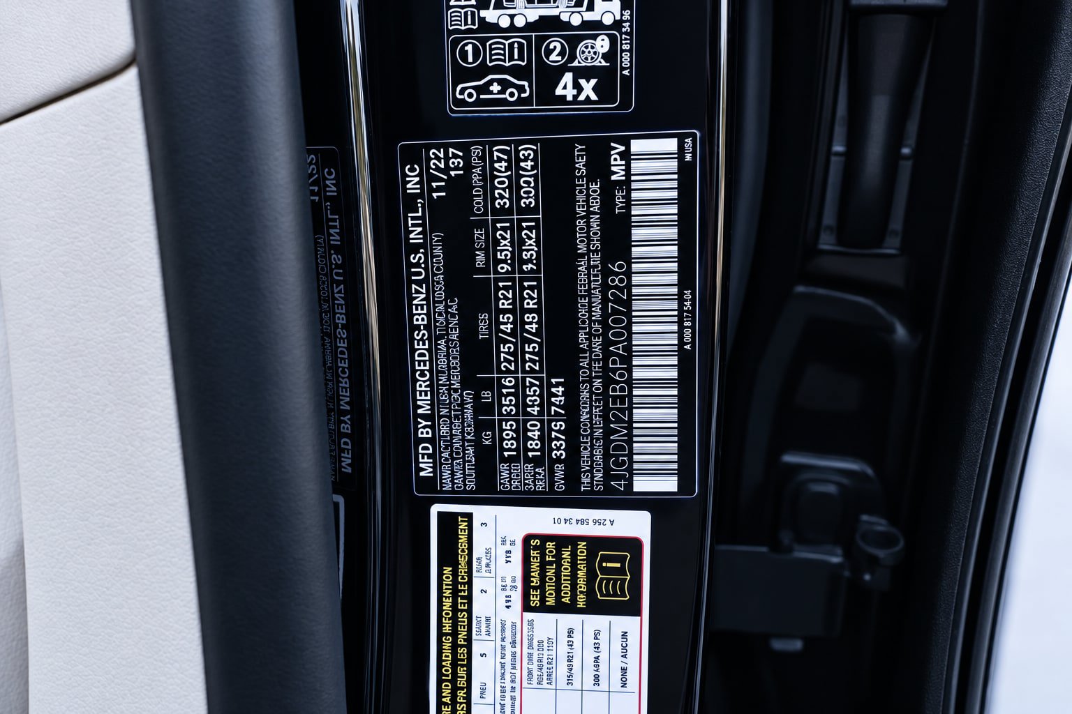 Used 2023 Mercedes-Benz EQS 450+ 4MATIC SUV image 39