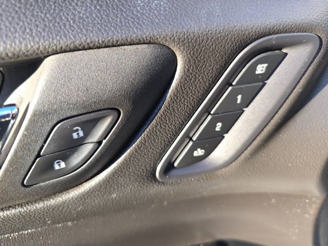 Used 2023 GMC Acadia SLT w/ Preferred Package image 14