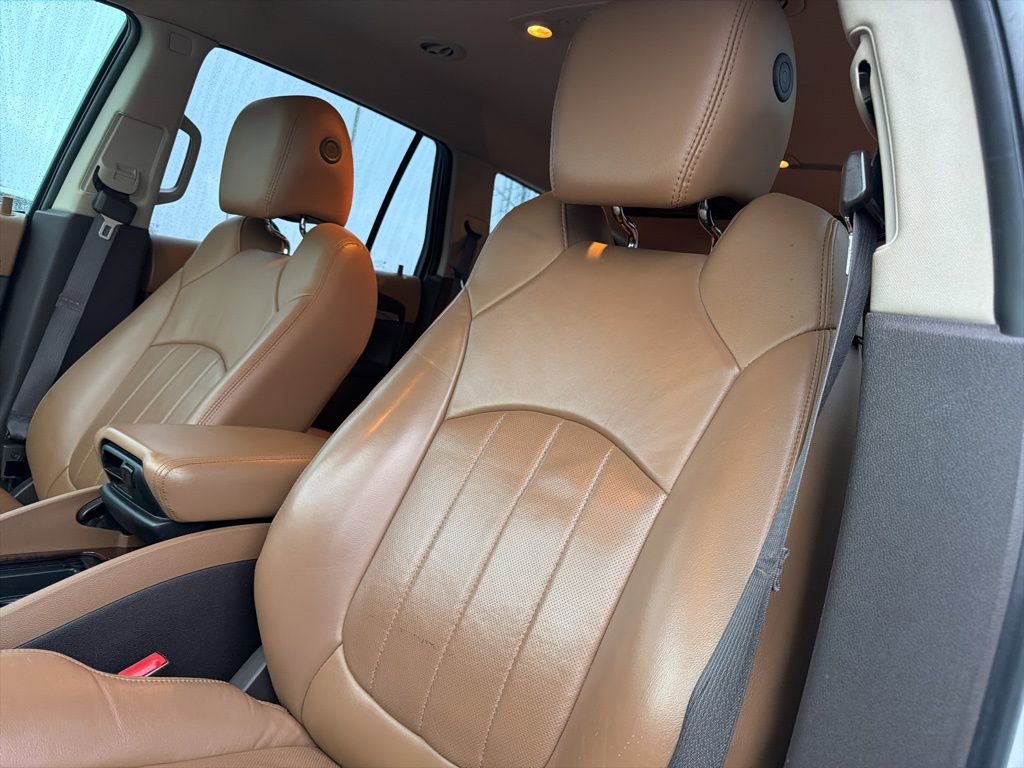 Used 2016 Buick Enclave Premium w/ Enclave Tuscan Edition image 19