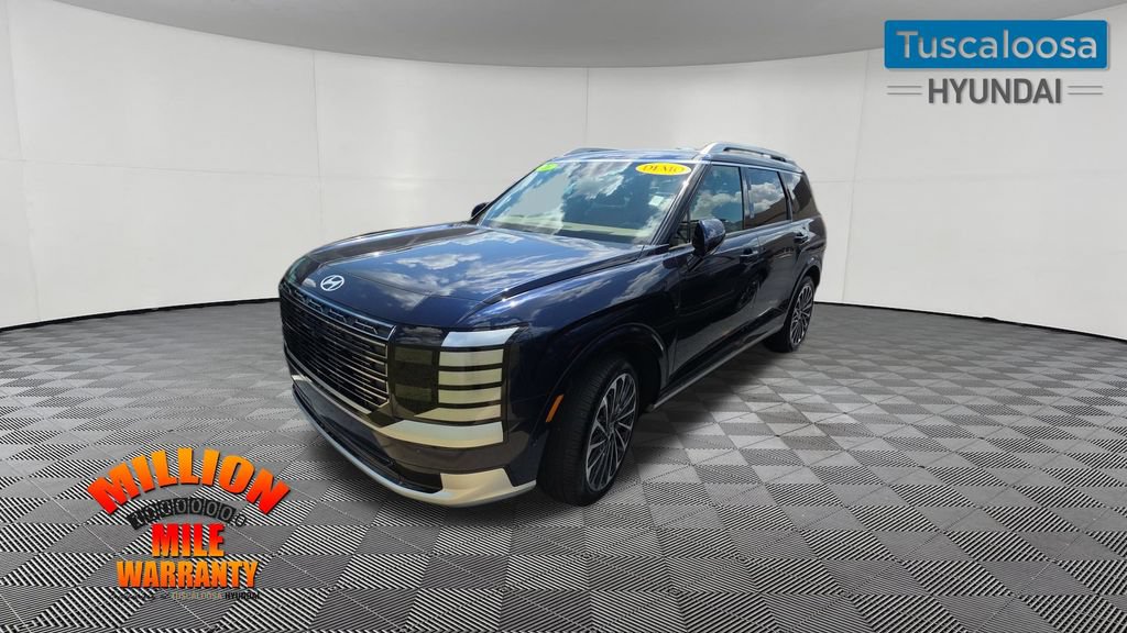 Used 2026 Hyundai Palisade Calligraphy FWD image 3