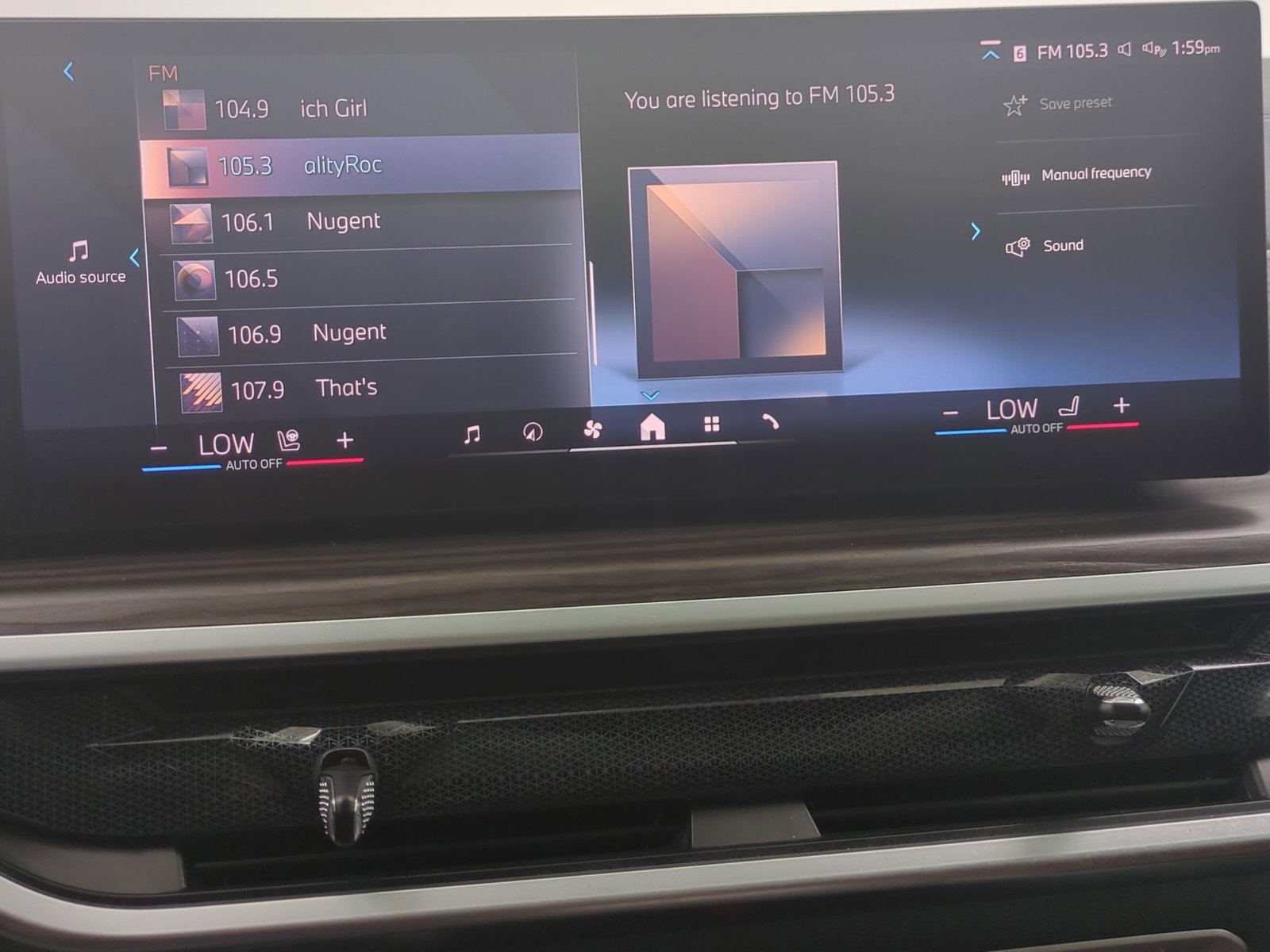 Used 2024 BMW X5 xDrive40i w/ Premium Package image 18