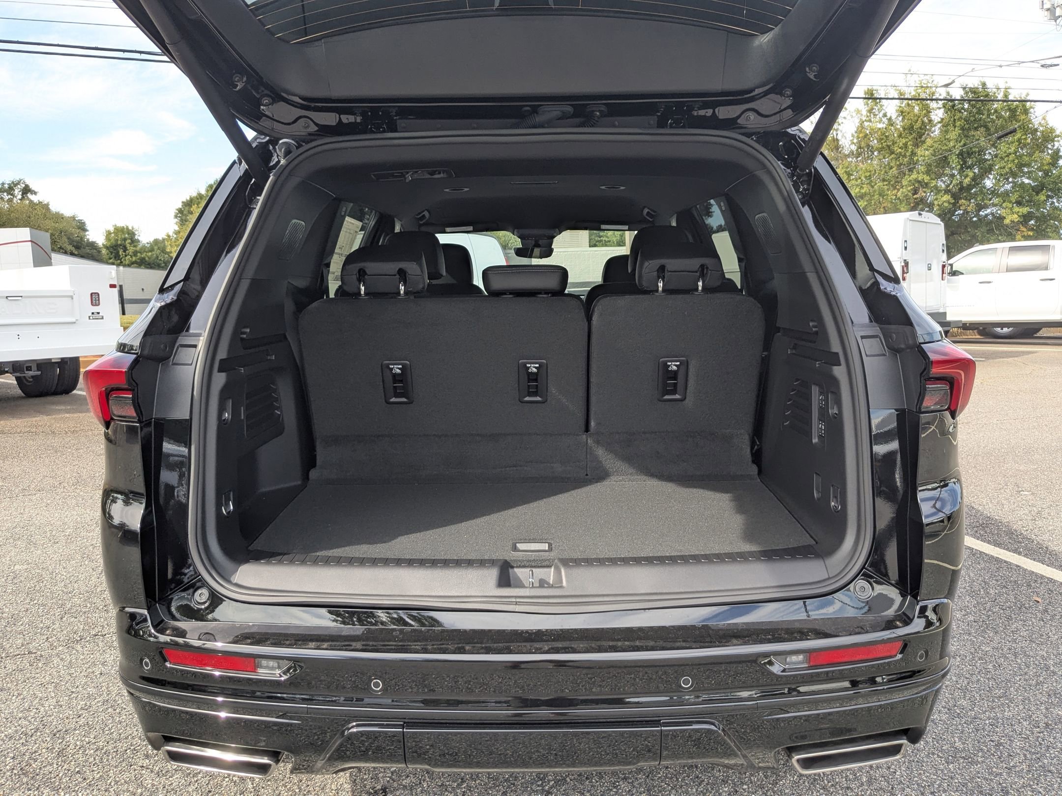 New 2026 Buick Enclave Sport Touring w/ Power Package image 25