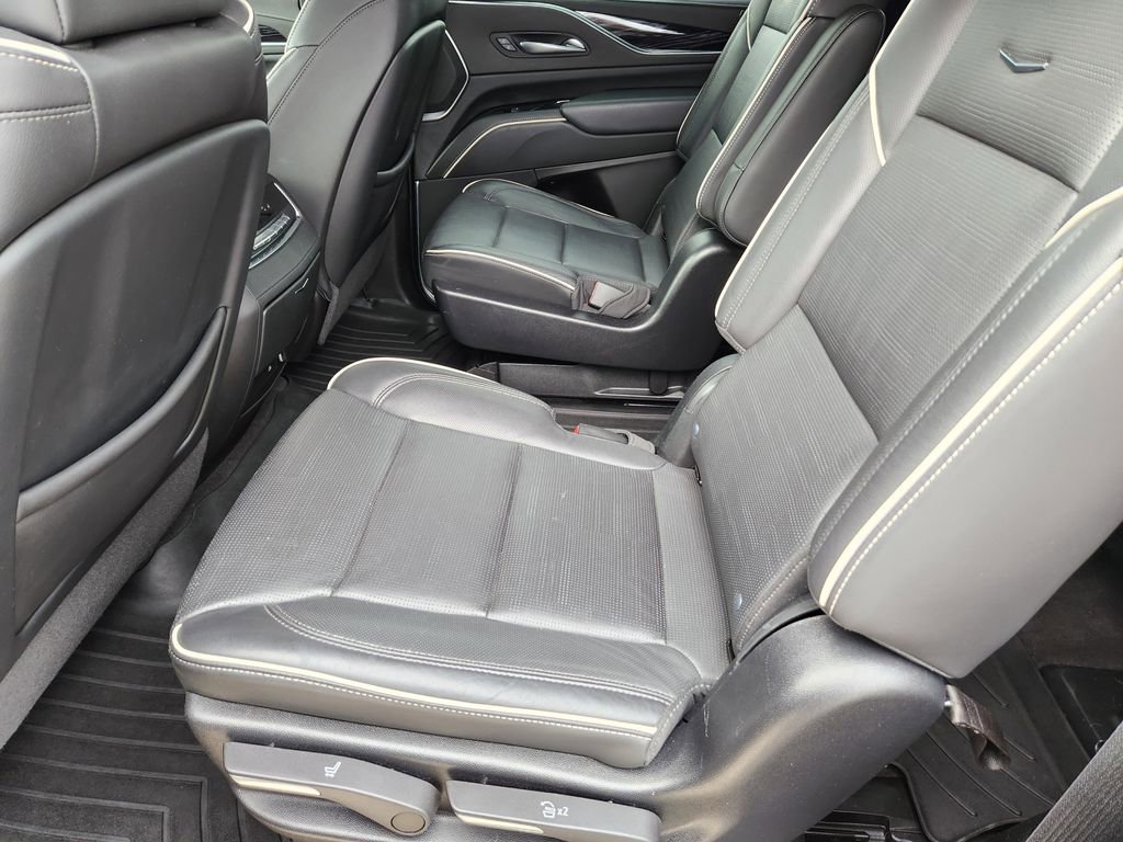 Used 2022 Cadillac Escalade Sport w/ Touring Package image 37