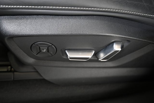 Used 2024 Audi RS Q8 image 25