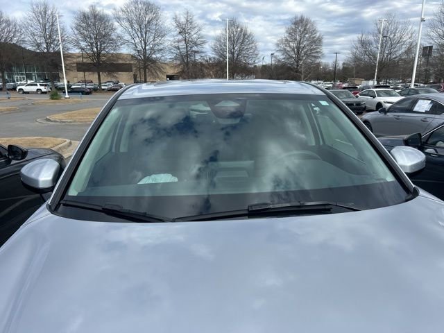 Used 2025 Honda CR-V EX-L image 12