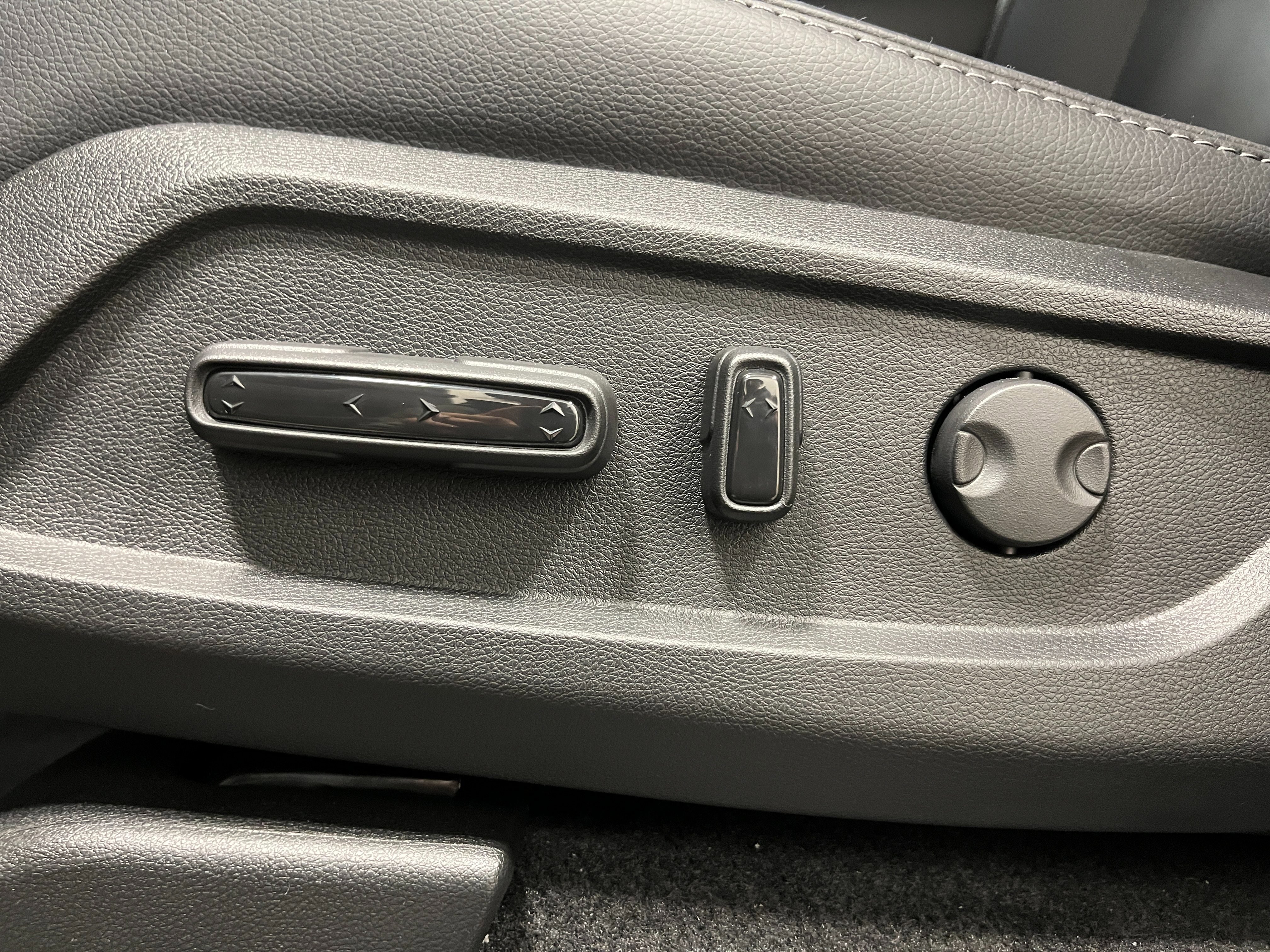 New 2026 Honda Pilot Touring image 12