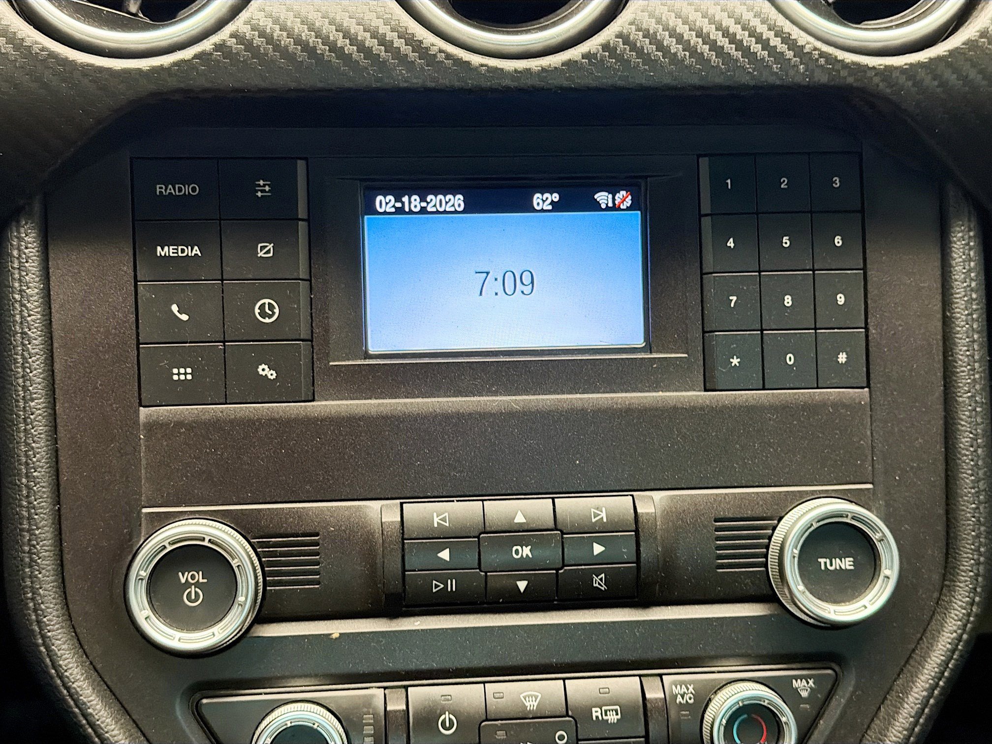 Used 2019 Ford Mustang Coupe RWD image 9