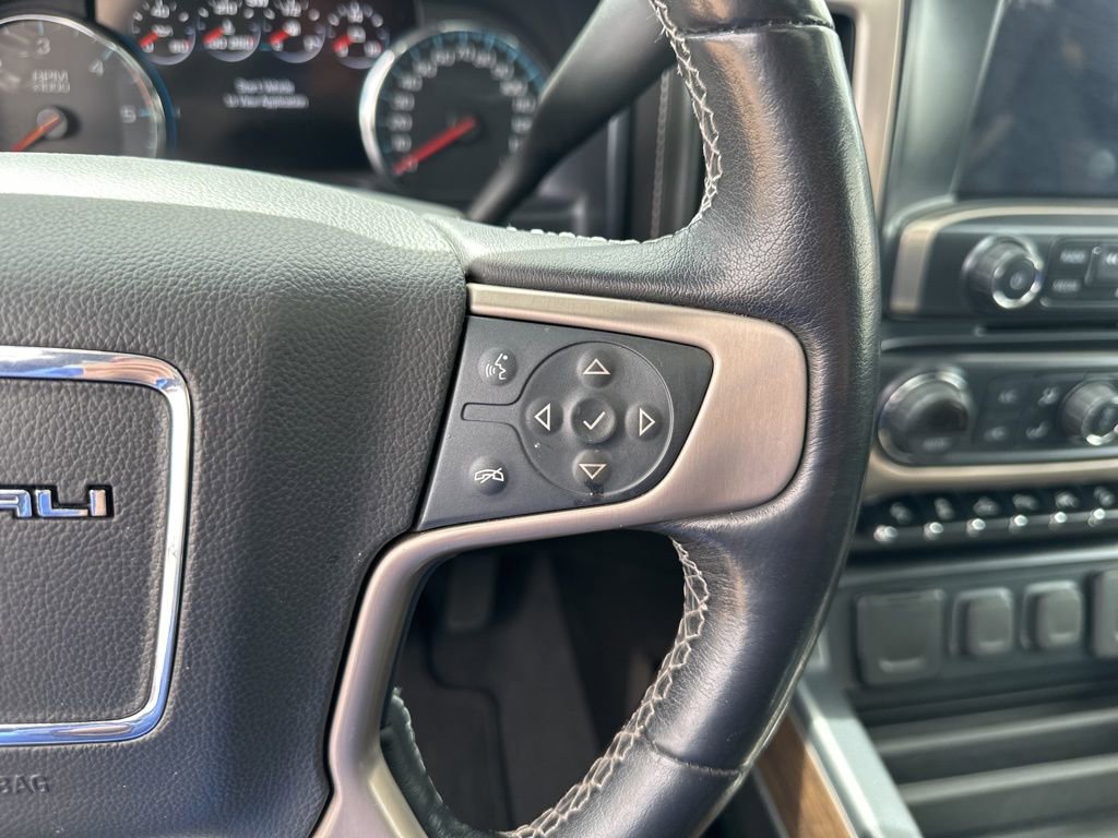 Used 2018 GMC Sierra 1500 Denali w/ Denali Ultimate Package AWD/4WD image 10
