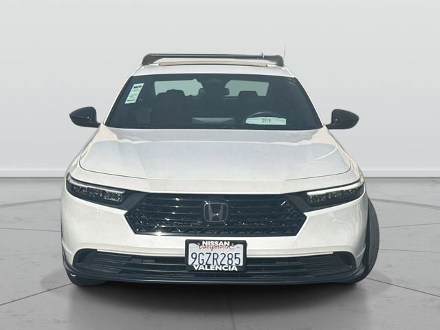 Used 2023 Honda Accord Sport image 2