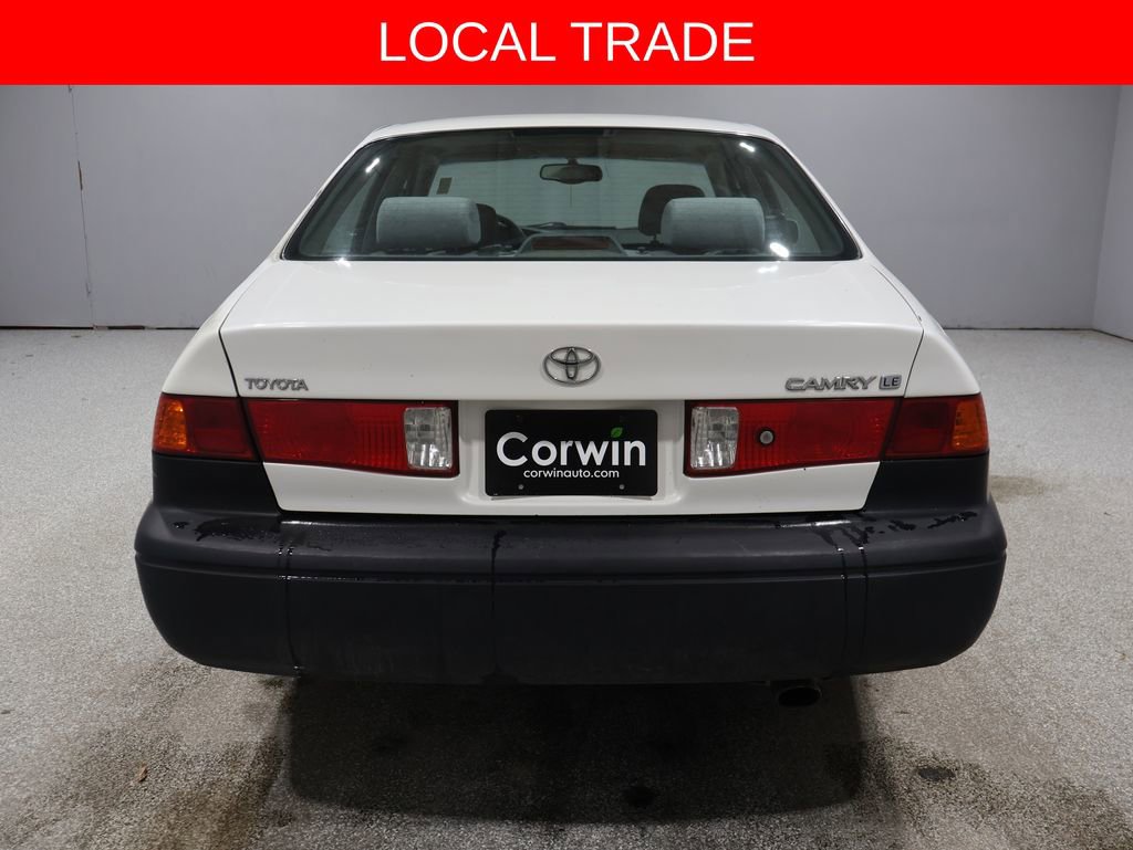Used 2001 Toyota Camry LE FWD image 10