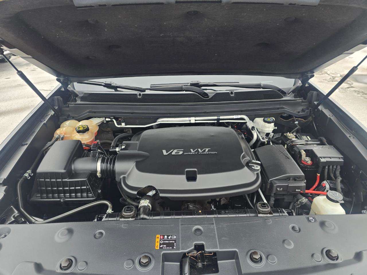 Used 2018 GMC Canyon SLT w/ Trailering Package image 16