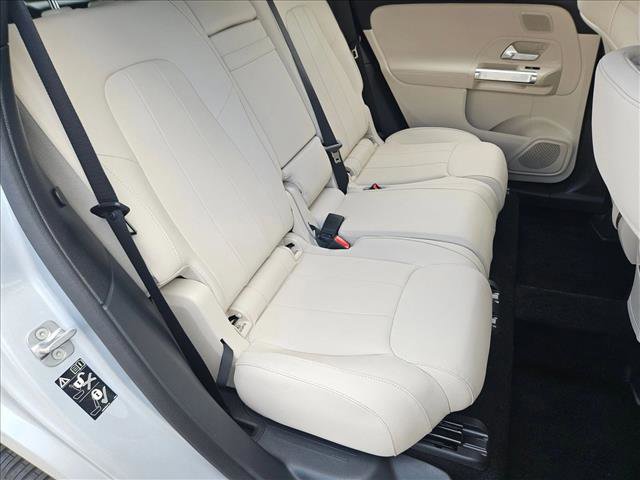 Used 2026 Mercedes-Benz GLB 250 image 19
