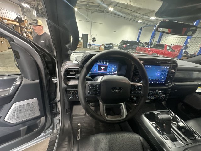 New 2026 Ford F150 Lariat w/ Equipment Group 502A High AWD/4WD image 15