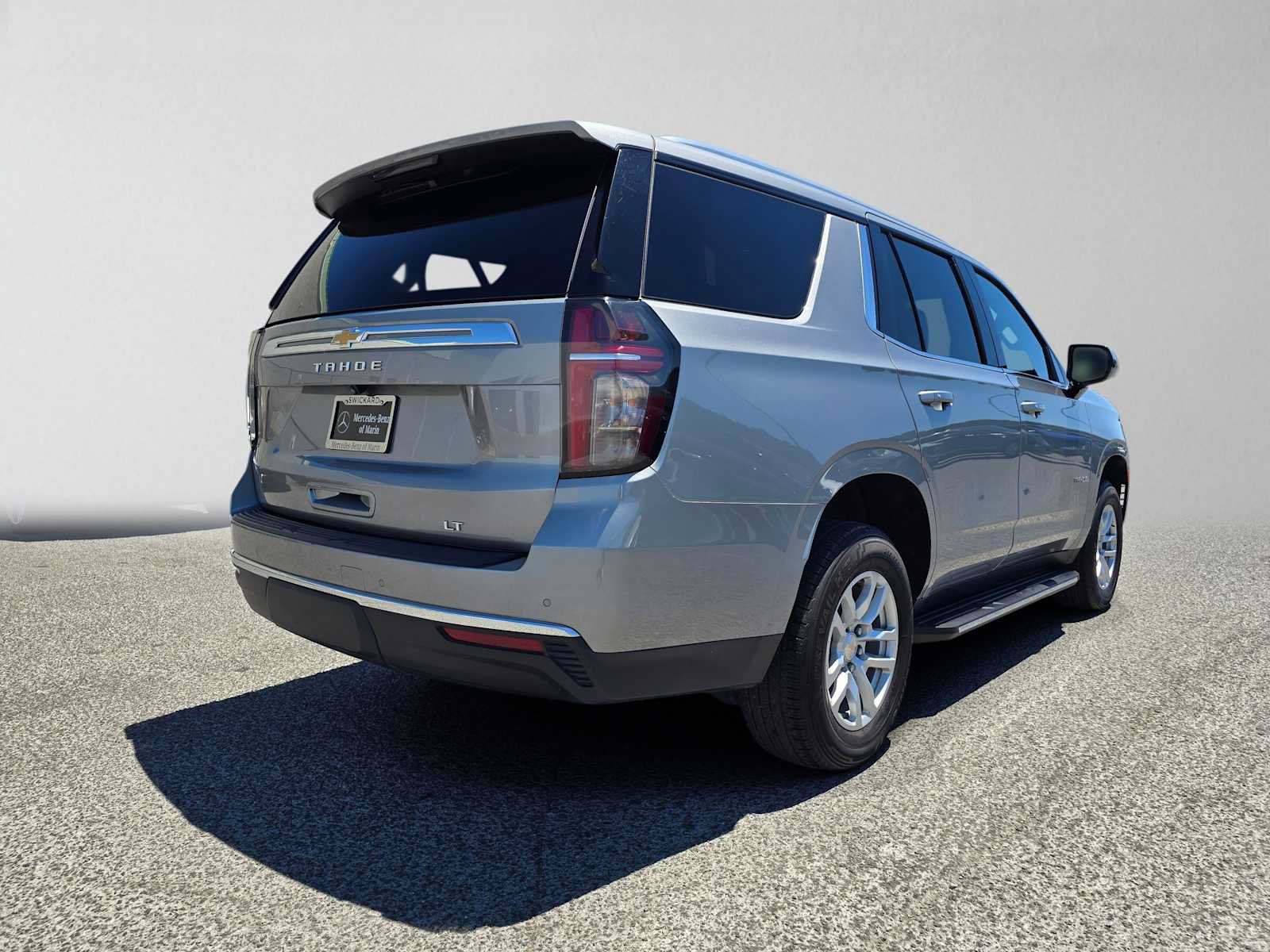 Used 2024 Chevrolet Tahoe LT AWD/4WD image 3