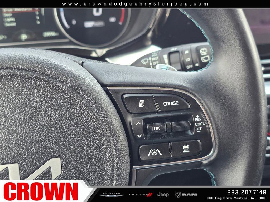 Used 2022 Kia Niro EX Premium image 36