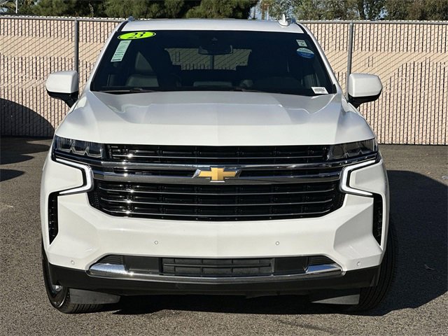 Used 2023 Chevrolet Suburban LT image 2