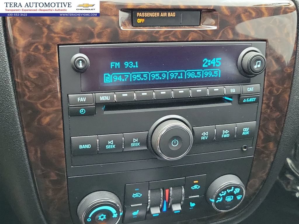Used 2013 Chevrolet Impala LTZ FWD image 13