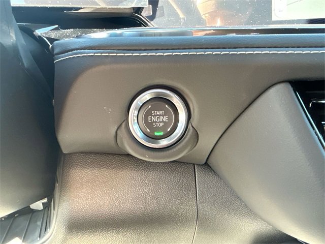 New 2025 Chevrolet Suburban Premier image 17