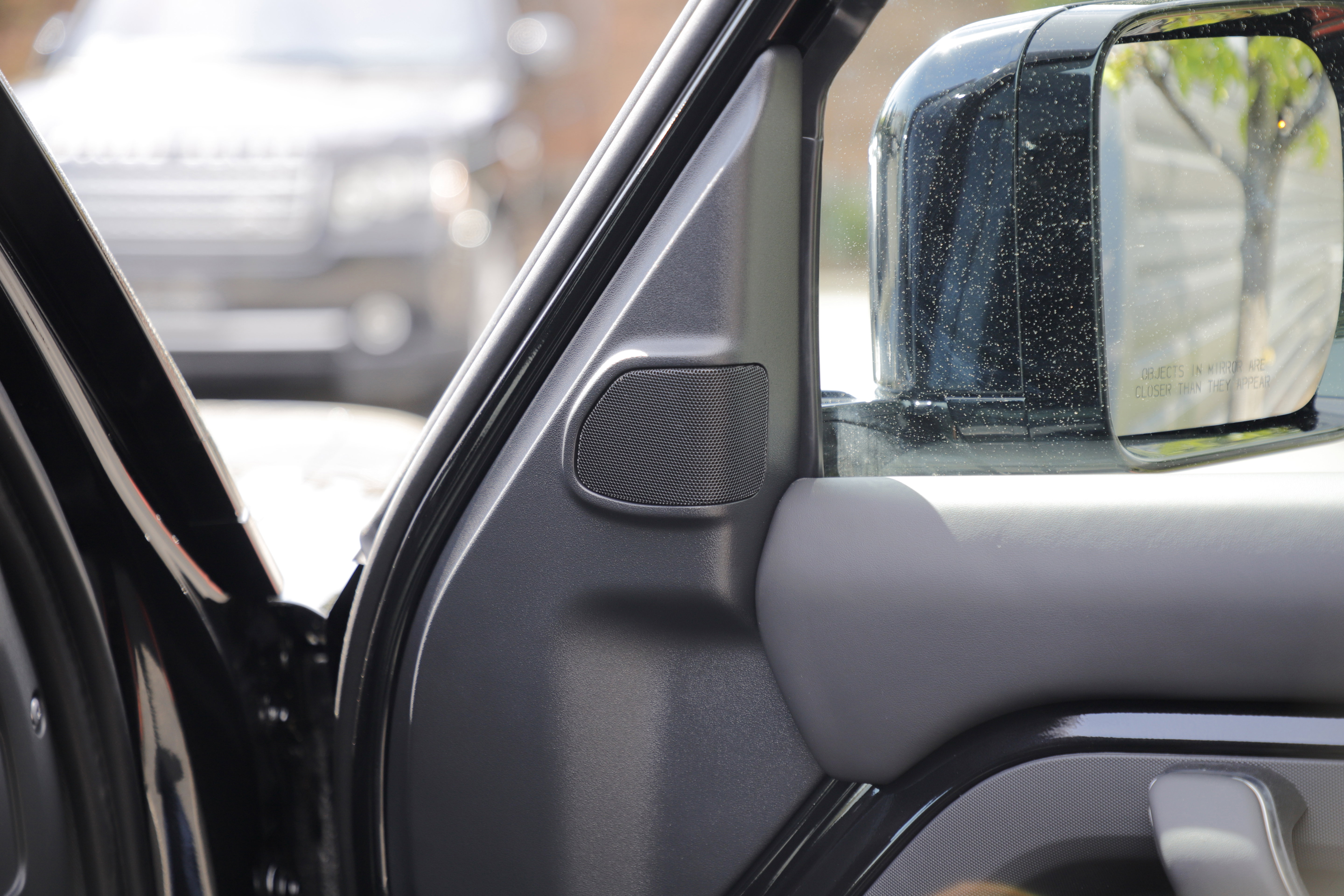 New 2026 Land Rover Defender 110 S AWD/4WD image 8