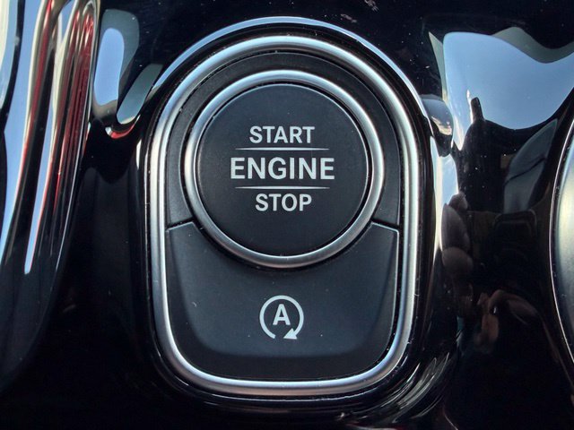 Used 2023 Mercedes-Benz GLA 250 4MATIC image 23