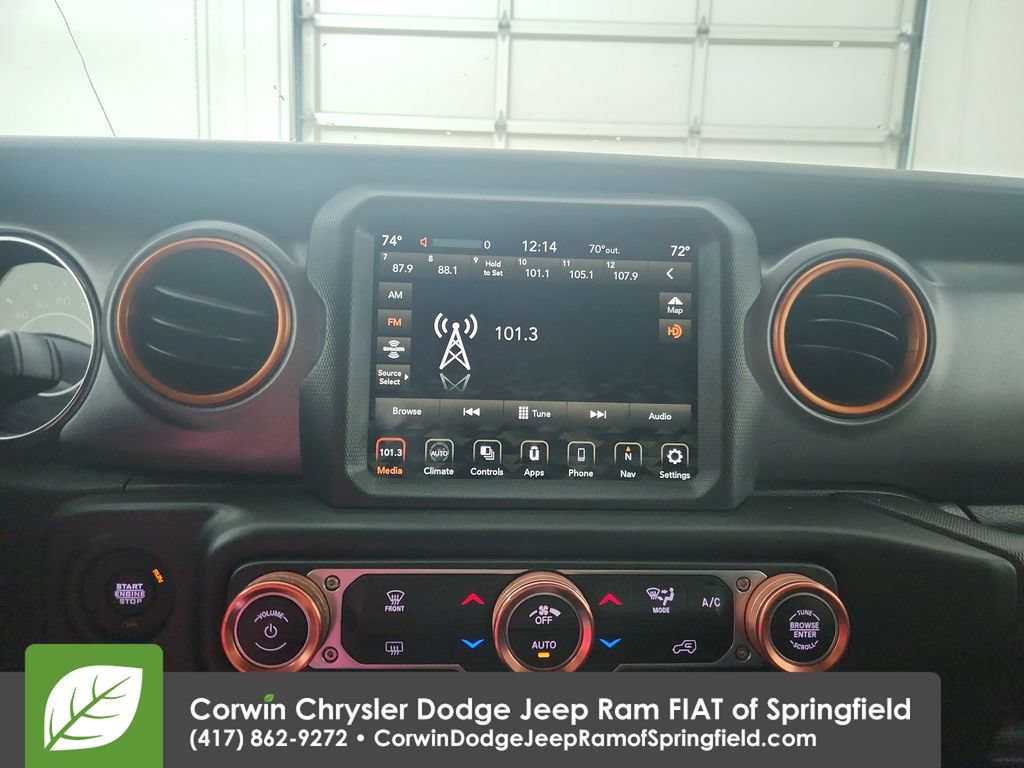 Used 2021 Jeep Gladiator Mojave AWD/4WD image 23