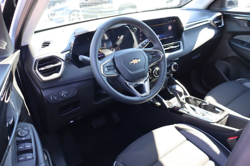 New 2026 Chevrolet TrailBlazer LT w/ Convenience Package image 9