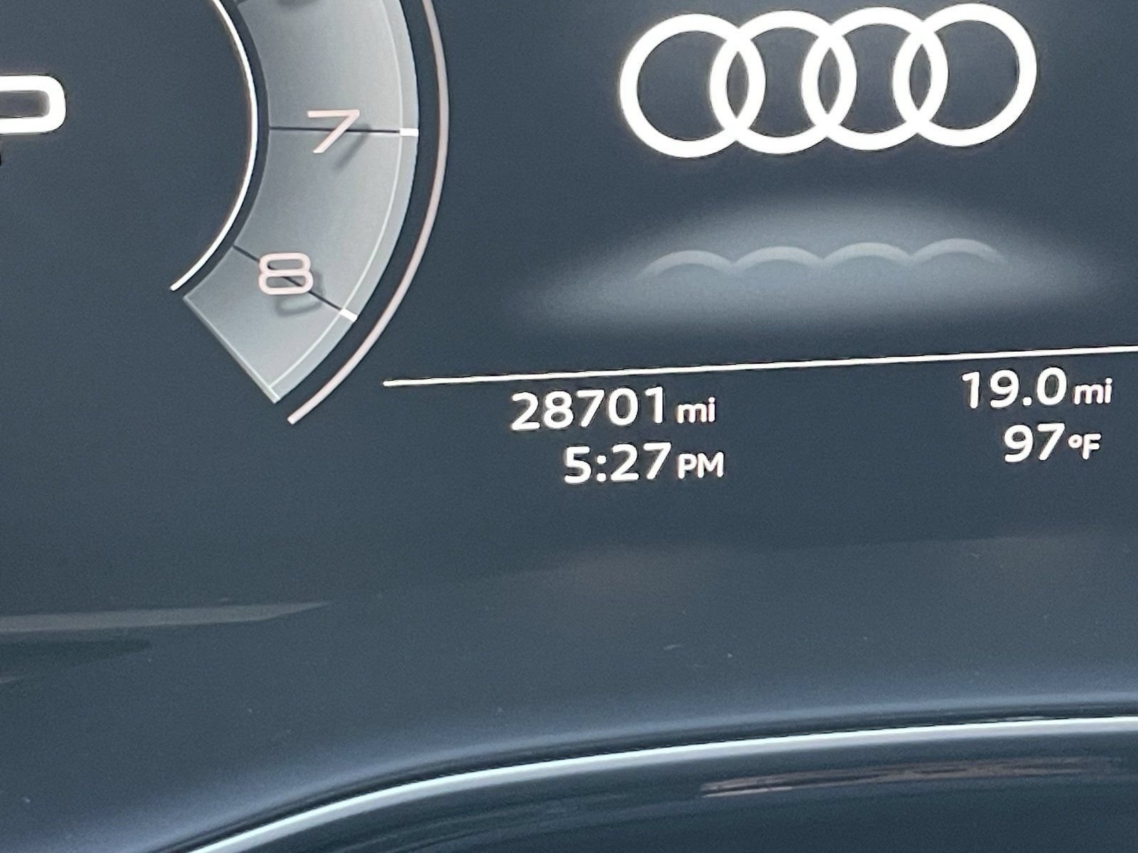 Used 2025 Audi Q7 2.0T Premium Plus w/ Premium Plus Package AWD/4WD image 30