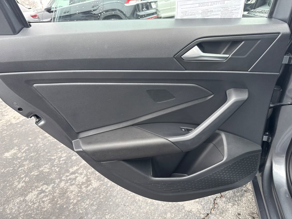 Used 2021 Volkswagen Jetta S image 28